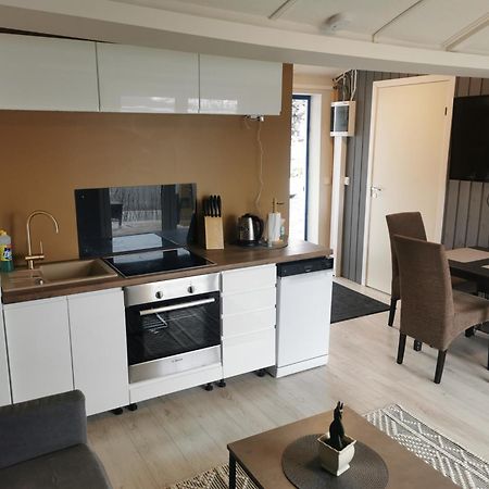 Polar Spot Camping Hotel Nygardsjoen Kamer foto