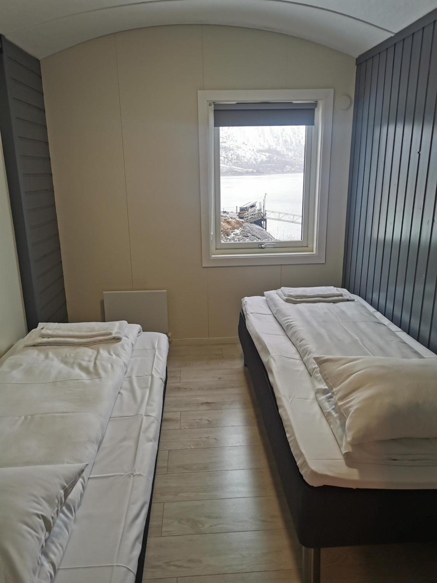 Polar Spot Camping Hotel Nygardsjoen Kamer foto